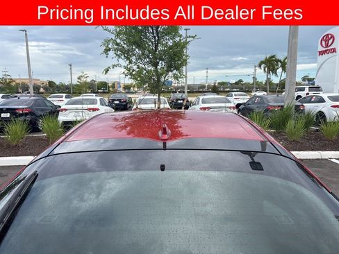 Used 2018 Toyota Prius Three FWD image 14
