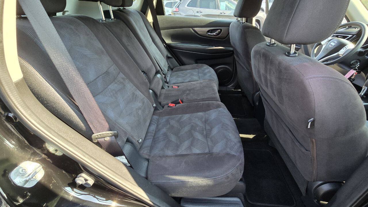Used 2015 Nissan Rogue S AWD/4WD image 15