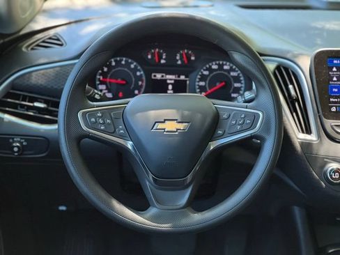 Used 2023 Chevrolet Malibu LT FWD image 32