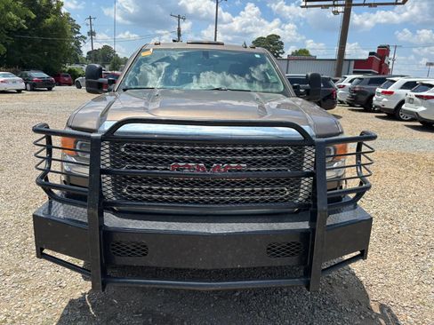Used 2015 GMC Sierra 3500 SLE w/ SLE Preferred Package AWD/4WD image 6