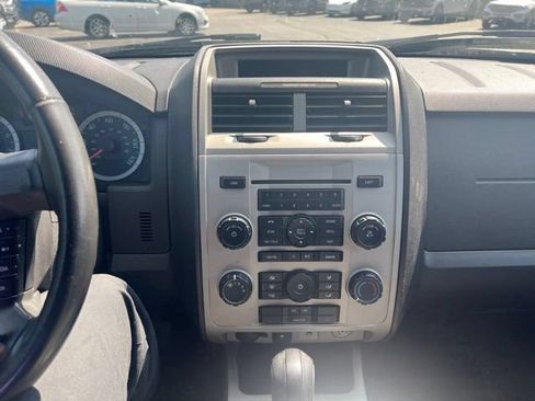 Used 2010 Ford Escape XLT FWD image 10