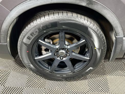 Used 2017 Honda CR-V EX-L image 29
