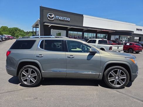 Used 2018 GMC Acadia Denali w/ Technology Package AWD/4WD image 6