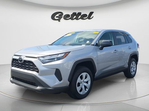 Used 2025 Toyota RAV4 LE FWD image 1