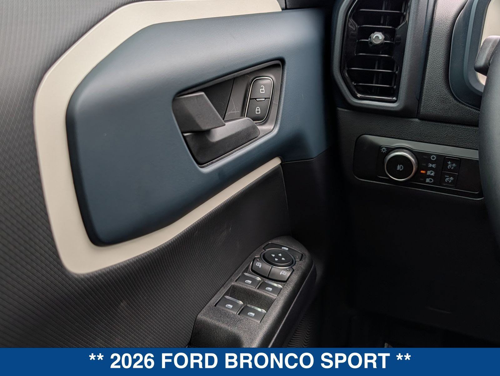 New 2026 Ford Bronco Sport Heritage w/ Convenience Package AWD/4WD image 25