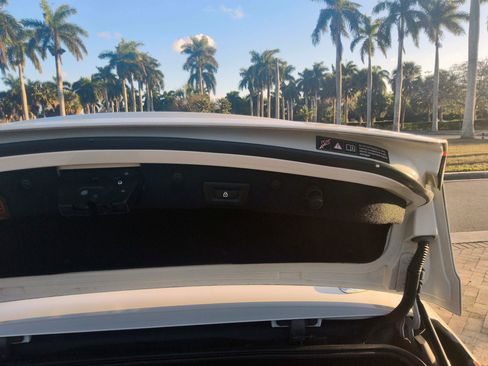 Used 2012 BMW 650i Convertible image 62