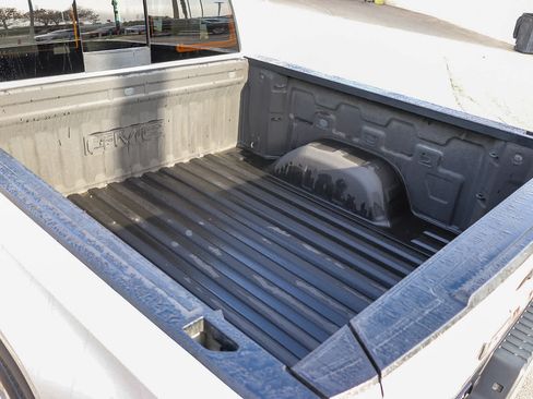 Used 2019 GMC Sierra 1500 SLT w/ SLT Premium Plus Package image 28