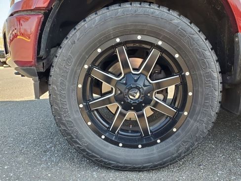 Used 2019 Ford F150 XLT w/ Equipment Group 302A Luxury image 11