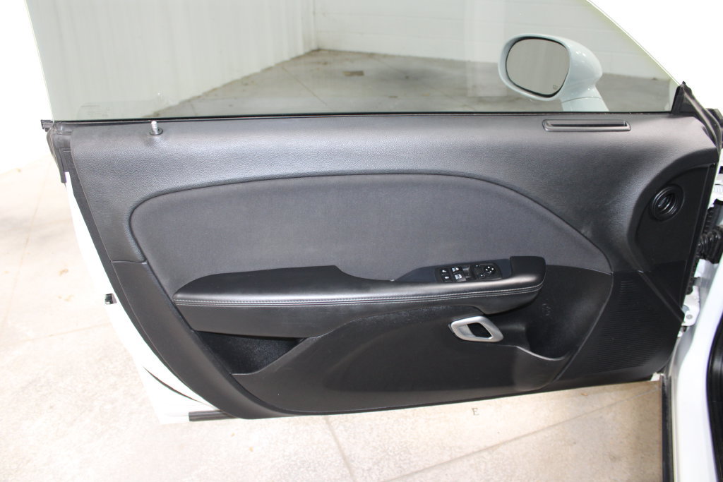 Used 2019 Dodge Challenger R/T RWD image 18