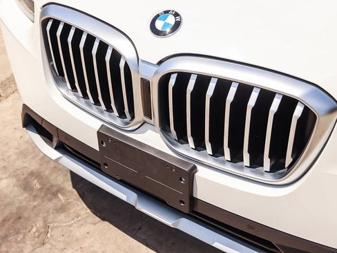 Used 2023 BMW X3 sDrive30i w/ Convenience Package w/ZPA RWD image 10