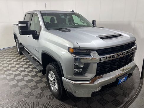 Used 2022 Chevrolet Silverado 2500 LT w/ Convenience Package image 1