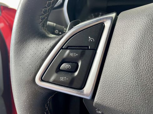 Used 2017 Chevrolet Camaro SS image 18