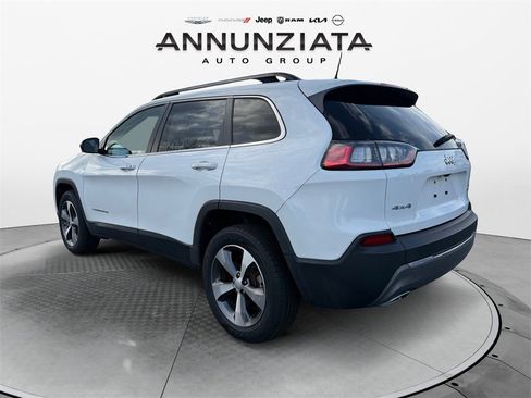 Certified 2022 Jeep Cherokee Limited image 3