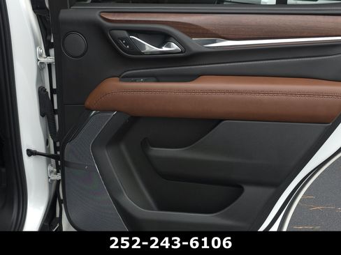 Used 2023 GMC Yukon Denali Ultimate AWD/4WD image 50