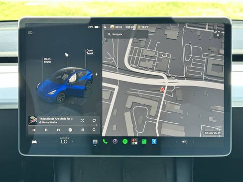 Used 2025 Tesla Model Y Long Range AWD/4WD image 35