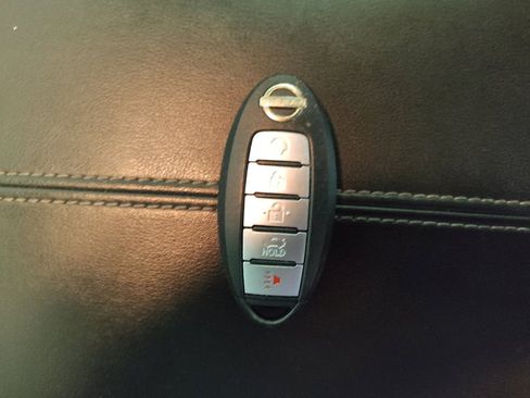 Used 2023 Nissan Altima 2.5 SV FWD image 32