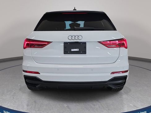 Used 2022 Audi Q3 2.0T Premium w/ Convenience Package AWD/4WD image 8