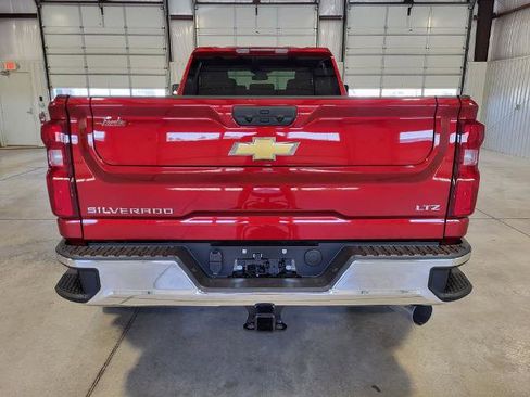 New 2026 Chevrolet Silverado 3500 LTZ w/ LTZ Convenience Package AWD/4WD image 4