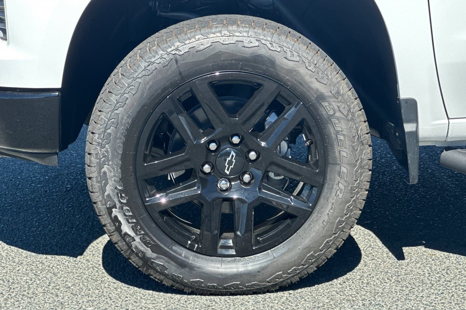 New 2026 Chevrolet Silverado 1500 LT Trail Boss w/ Dark Appearance Package AWD/4WD image 30