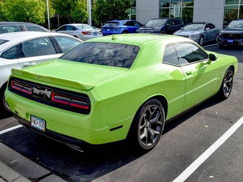 Used 2015 Dodge Challenger R/T Plus RWD image 15