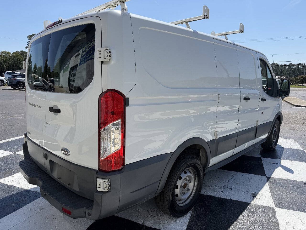 Used 2016 Ford Transit 150 130 Low Roof RWD image 6