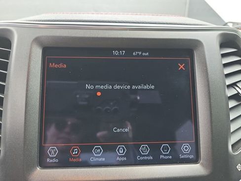 Used 2020 Jeep Cherokee Trailhawk w/ Cold Weather Group image 30