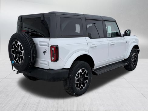 New 2025 Ford Bronco Outer Banks AWD/4WD image 4