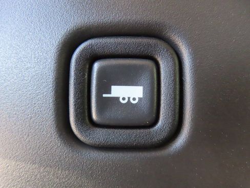 New 2025 Chevrolet Express 2500 Extended w/ Driver Convenience Package RWD image 13