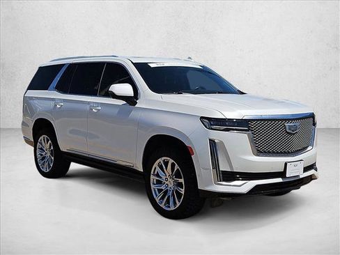 Certified 2023 Cadillac Escalade Premium Luxury Platinum w/ LPO, Radiant Package AWD/4WD image 9