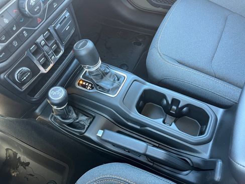 New 2026 Jeep Gladiator Sport image 24