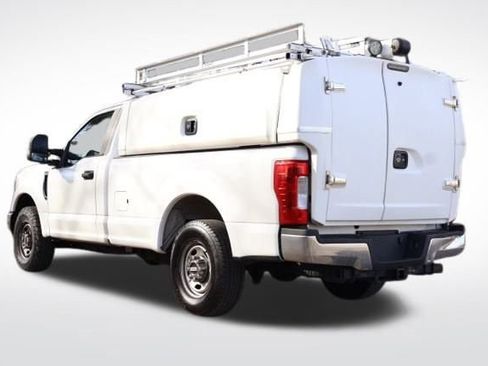 Used 2018 Ford F250 XL w/ Power Equipment Group image 21