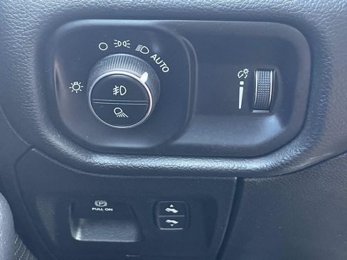 Used 2022 RAM 1500 Big Horn RWD image 20