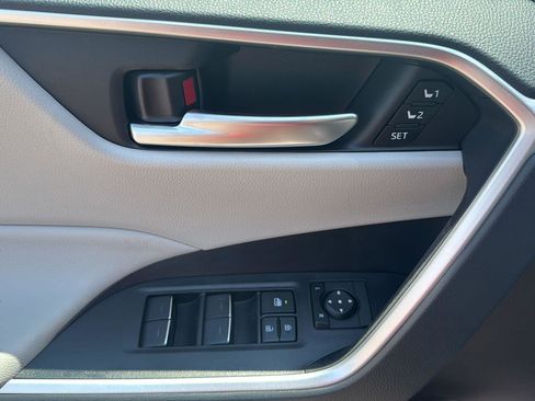 New 2025 Toyota RAV4 XLE Premium image 11
