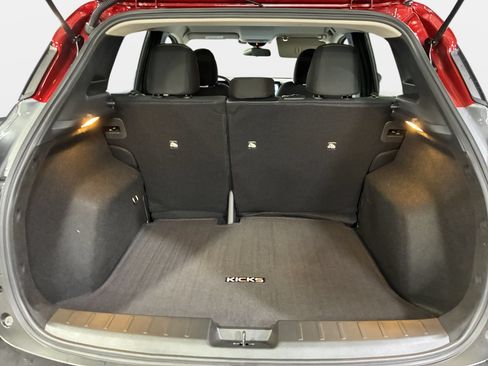 New 2027 Nissan Kicks SV w/ Cold Weather Package FWD image 12
