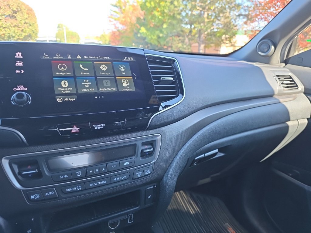 Used 2022 Honda Pilot TrailSport image 20