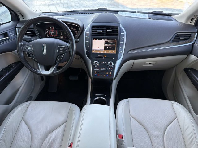 Used 2018 Lincoln MKC Reserve FWD image 24