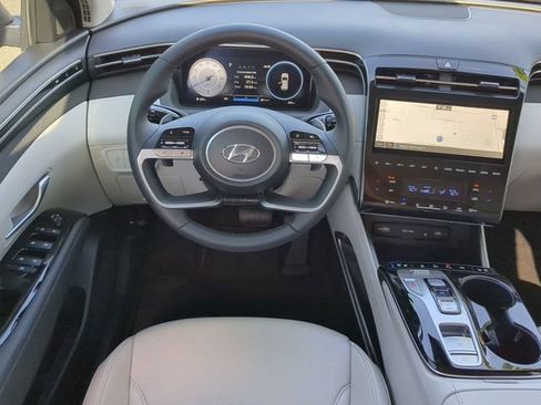 New 2024 Hyundai Tucson Limited AWD/4WD image 16