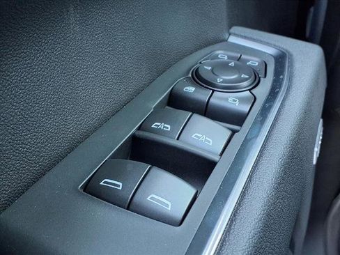 New 2026 GMC Sierra 1500 SLT w/ SLT Premium Plus Package image 17