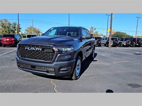 New 2026 RAM 1500 4x4 Crew Cab image 18