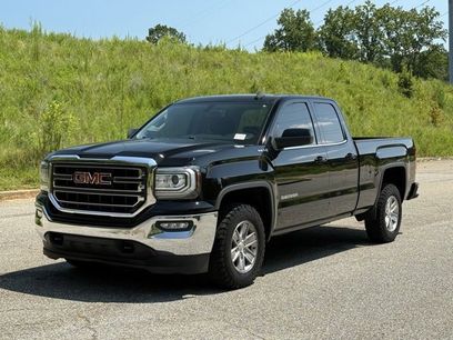 Used 2017 GMC Sierra 1500 SLE w/ SLE Value Package