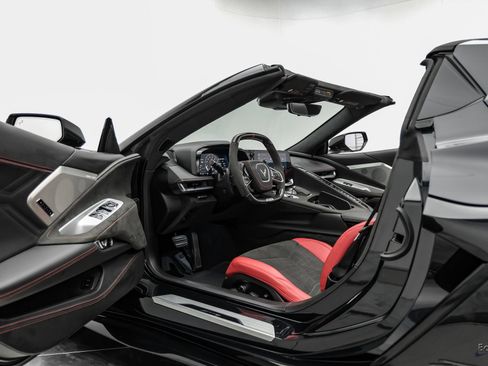 Used 2024 Chevrolet Corvette Z06 RWD image 44