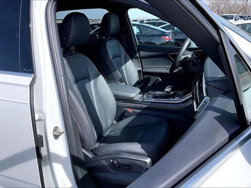 Used 2025 Audi Q7 3.0T Premium Plus image 10
