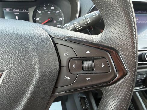Used 2021 Chevrolet TrailBlazer LT w/ Convenience Package AWD/4WD image 19