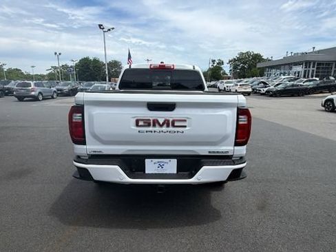 New 2026 GMC Canyon Elevation AWD/4WD image 6