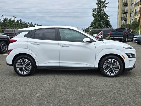 Used 2023 Hyundai Kona SE FWD image 8