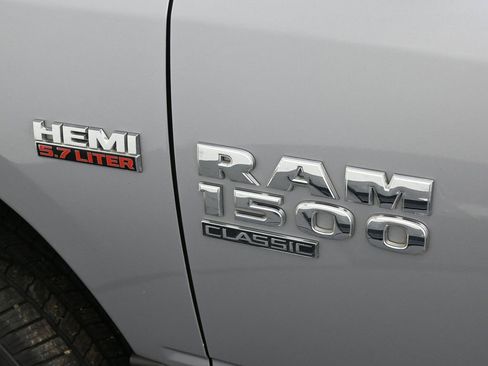 Used 2019 RAM 1500 Big Horn image 12