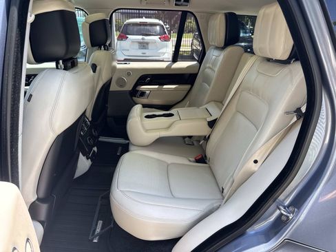 Used 2019 Land Rover Range Rover Supercharged AWD/4WD image 14