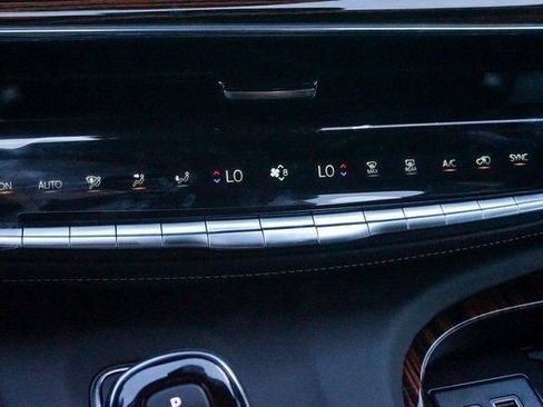 Certified 2024 Cadillac Escalade Premium Luxury w/ Performance Package image 26