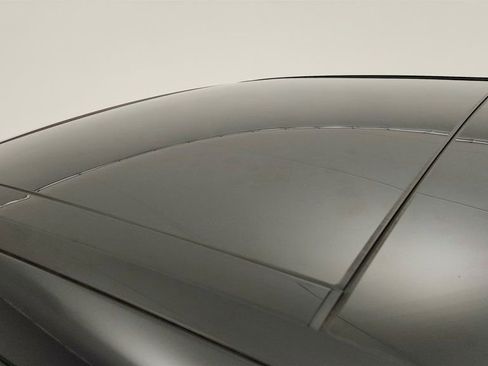 Used 2024 Land Rover Range Rover Velar Dynamic SE image 10