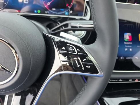 New 2026 Mercedes-Benz E 350 4MATIC Sedan image 17